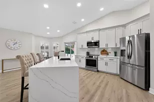 2663 Brookside Bluff Loop, Lakeland, FL 33813 - Photo 19
