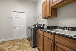 877 N Crooked Lake Dr, Babson Park, FL 33827 - Photo 45