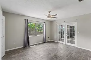 4605 Valley View Dr E, Lakeland, FL 33813 - Photo 11