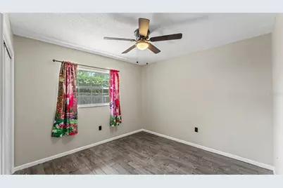 4605 Valley View Drive E, Lakeland, FL 33813 - Photo 9