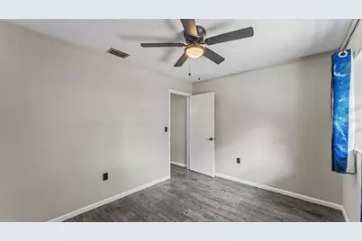 4605 Valley View Drive E, Lakeland, FL 33813 - Photo 7