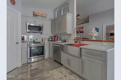 401 Mobile Avenue, Daytona Beach, FL 32118 - Photo 5