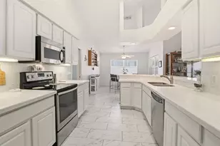 7362 Beaumont Dr, Lakeland, FL 33810 - Photo 5
