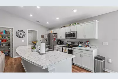 2025 Harvest Landing Circle, Lakeland, FL 33810 - Photo 13
