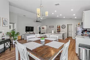 2025 Harvest Landing Cir, Lakeland, FL 33810 - Photo 29