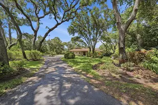 6403 Chiswick Ct, New Port Richey, FL 34655 - Photo 3