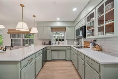 2718 Berkeley Avenue, Lakeland, FL 33803 - Photo 3