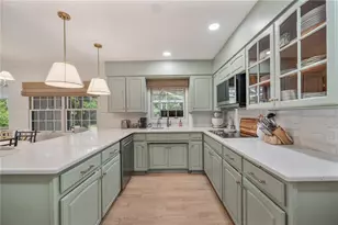 2718 Berkeley Ave, Lakeland, FL 33803 - Photo 3