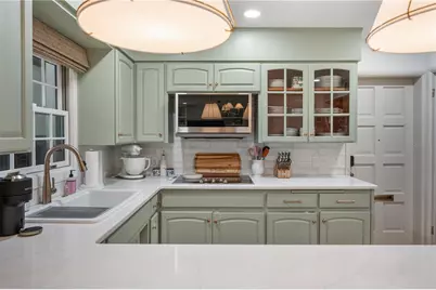 2718 Berkeley Avenue, Lakeland, FL 33803 - Photo 5