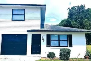 206 Mary Catherine Ct, Lakeland, FL 33809 - Photo 1