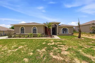 6005 Lake Ruth Dr W, Dundee, FL 33838 - Photo 1