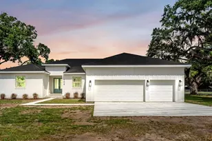 104 Thrasher Rd, Plant City, FL 33566 - Photo 1