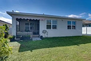 295 Lake Smart Cir, Winter Haven, FL 33881 - Photo 11