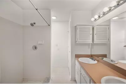 6217 Cross Creek Boulevard, Lakeland, FL 33813 - Photo 11