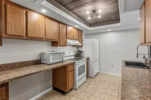 2025 Sylvester Rd, Lakeland, FL 33803 - Photo 13