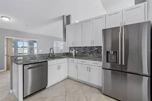 6352 Prominence Point Dr, Lakeland, FL 33813 - Photo 13
