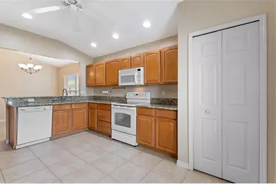 4130 Bedford Avenue, Winter Haven, FL 33884 - Photo 11
