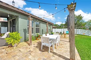 2265 Bella Luna Cir, Lakeland, FL 33810 - Photo 45
