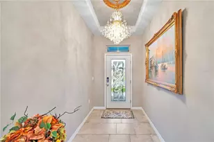 2265 Bella Luna Cir, Lakeland, FL 33810 - Photo 3