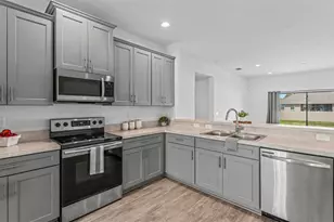 2728 Hudson St, Lakeland, FL 33810 - Photo 3