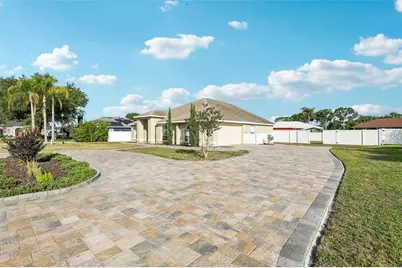 1210 Waterford Drive, Lakeland, FL 33803 - Photo 5