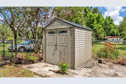 703 W Alamo Drive, Lakeland, FL 33813 - Photo 7