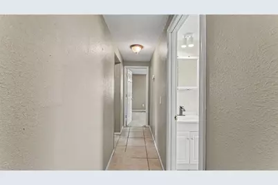 703 W Alamo Drive, Lakeland, FL 33813 - Photo 19