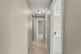 703 W Alamo Dr, Lakeland, FL 33813 - Photo 19