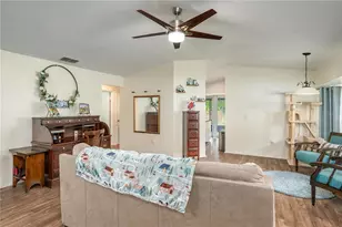 7503 Willow Wisp Dr W, Lakeland, FL 33810 - Photo 5