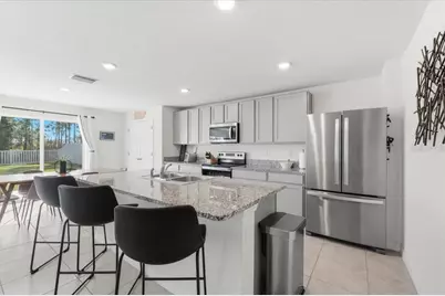 1211 Tahitian Sunrise Drive, Plant City, FL 33565 - Photo 15