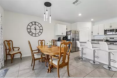 5651 Siltstone Street, Lakeland, FL 33811 - Photo 9