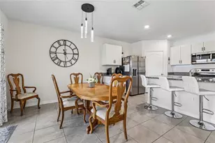 5651 Siltstone St, Lakeland, FL 33811 - Photo 9
