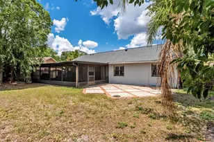 1418 Sandalwood Dr, Plant City, FL 33563 - Photo 31