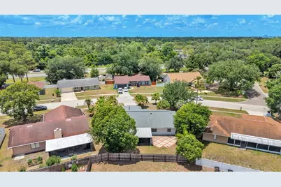 1418 Sandalwood Drive, Plant City, FL 33563 - Photo 35