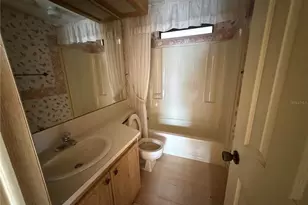 1007 Cassandra Ln, Lakeland, FL 33809 - Photo 7