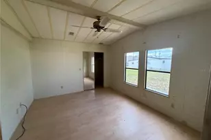 1007 Cassandra Ln, Lakeland, FL 33809 - Photo 9