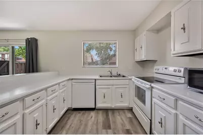 1836 N Crystal Lake Drive #68, Lakeland, FL 33801 - Photo 11