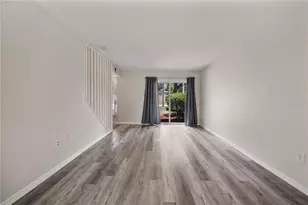 1836 N Crystal Lake Dr, Lakeland, FL 33801 - Photo 5