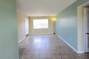 1920 E Edgewood Dr, Lakeland, FL 33803 - Photo 7
