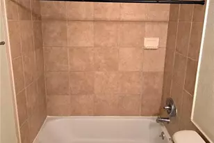 1920 E Edgewood Dr, Lakeland, FL 33803 - Photo 19