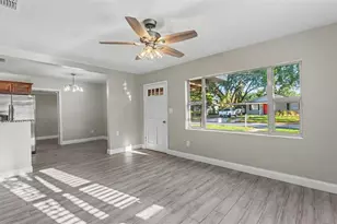 1615 Skinner St, Lakeland, FL 33801 - Photo 9