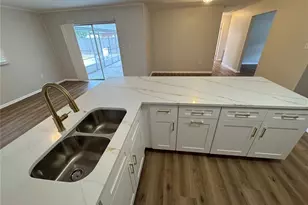 1602 Leslie Dr, Lakeland, FL 33801 - Photo 7