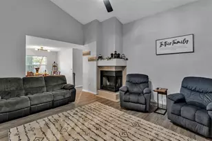 6203 Vintner Ln, Lakeland, FL 33809 - Photo 17