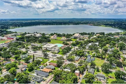 721 Frank Lloyd Wright Way, Lakeland, FL 33803 - Photo 11
