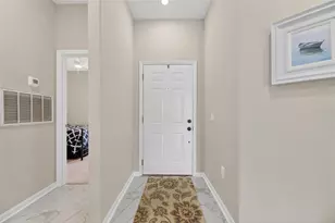 459 Enclave Pl, Lakeland, FL 33803 - Photo 3