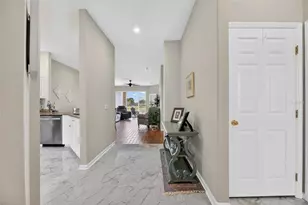 459 Enclave Pl, Lakeland, FL 33803 - Photo 5