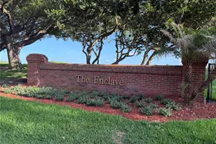 459 Enclave Pl, Lakeland, FL 33803 - Photo 3