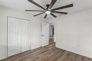 801 Cedar Knoll Dr S, Lakeland, FL 33809 - Photo 19