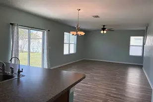 3846 Crystal Dew St, Plant City, FL 33567 - Photo 13