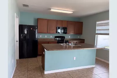 3846 Crystal Dew Street, Plant City, FL 33567 - Photo 9